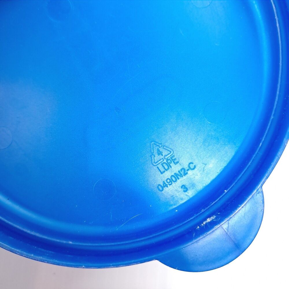 Sterilite 1 Gallon Pitcher Lid 0490 0490N2-C blue green yellow snap top PART - Picture 6 of 9